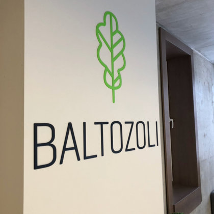 Izstrādājumi no organiskā stikla