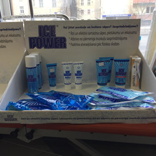 Kartona kastes apdruka