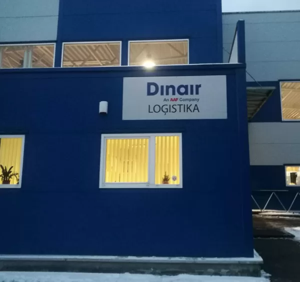 Izkārtnes izgatavošana un montāža
