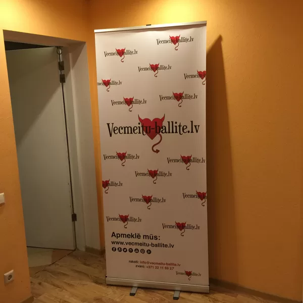 Roll up izdruka